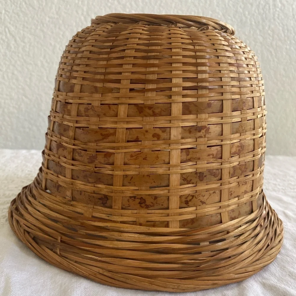 ❤️ Wicker basket shape of a hat